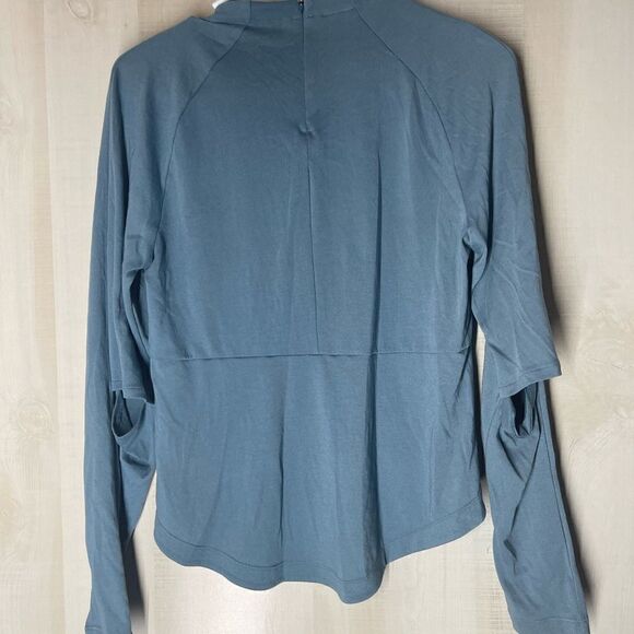 Gymshark Blue Long Sleeve Top - Picture 8 of 15